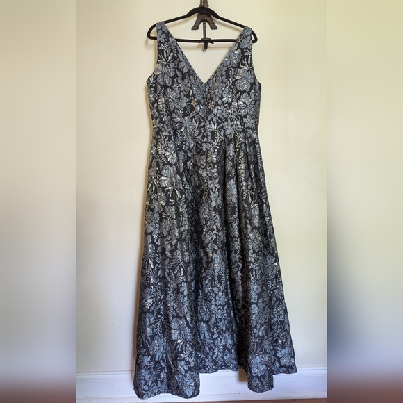 Theia Floral Slate Ballgown Silver Jacquard Floral Formal Dress Women's Size 16 - Picture 2 of 7